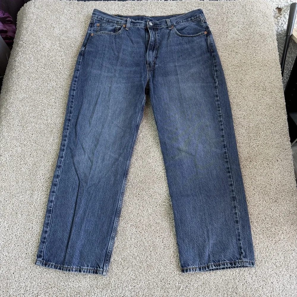 Levis 565 Jeans Mens 38x30 Medium Wash Blue Denim Relaxed Straight Casual Pants